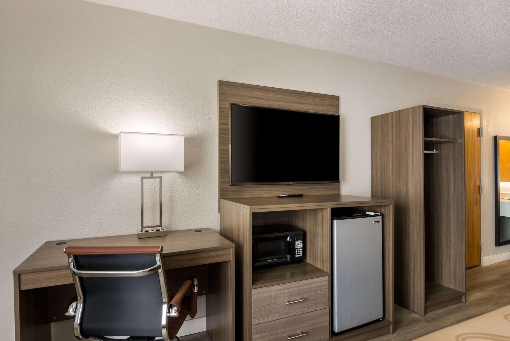 Quality Inn Емпорія Екстер'єр фото